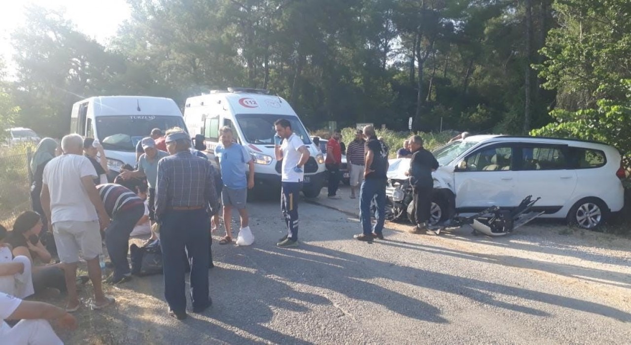 Muğlada trafik kazası: 9 yaralı