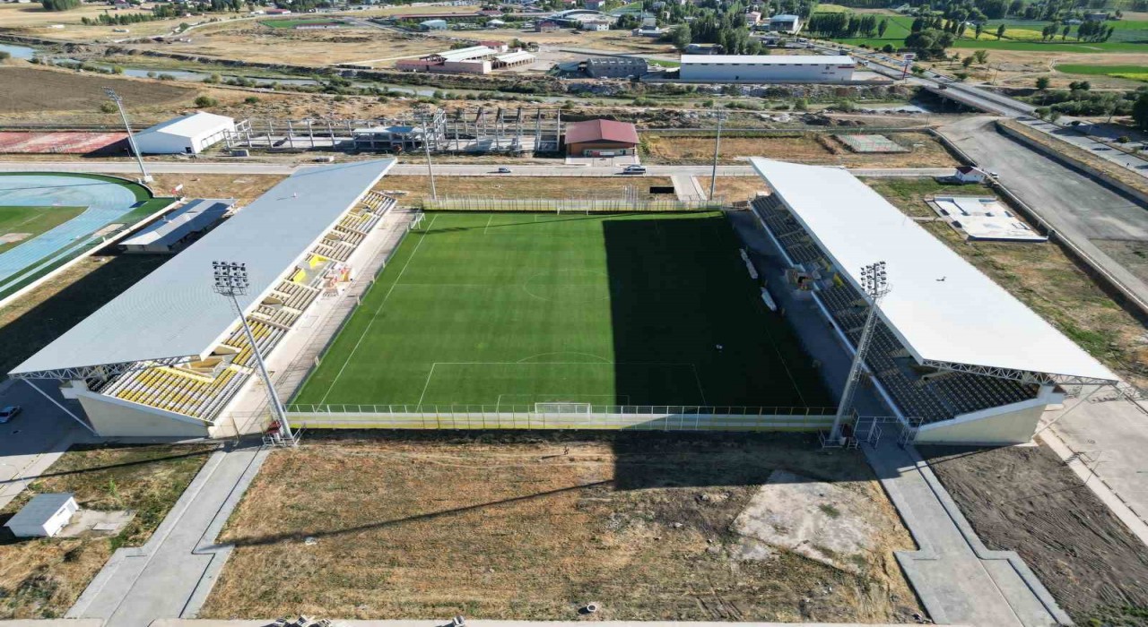 Muş Şehir Stadyumuna yeni tribün projesi bakanlığa sunuldu