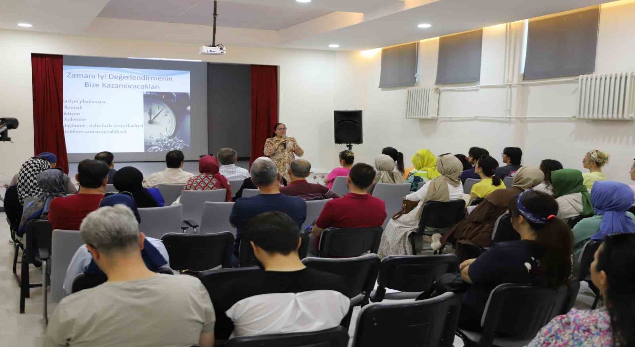 Necmettin Erbakan Üniversitesi bilimi toplumla buluşturdu