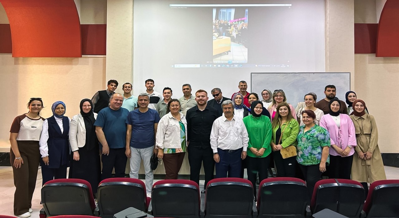 NEÜde işaret dili eğitimleri tamamlandı