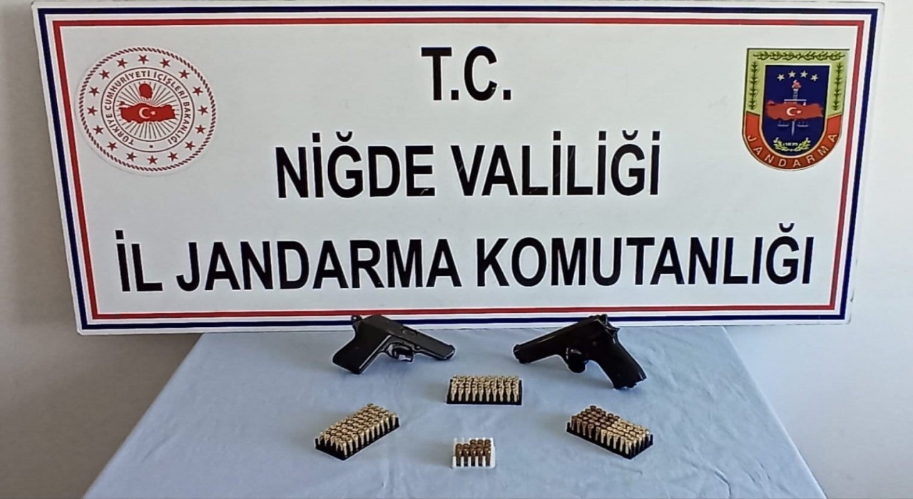 Niğdede ruhsatsız silah operasyonu: 1 gözaltı