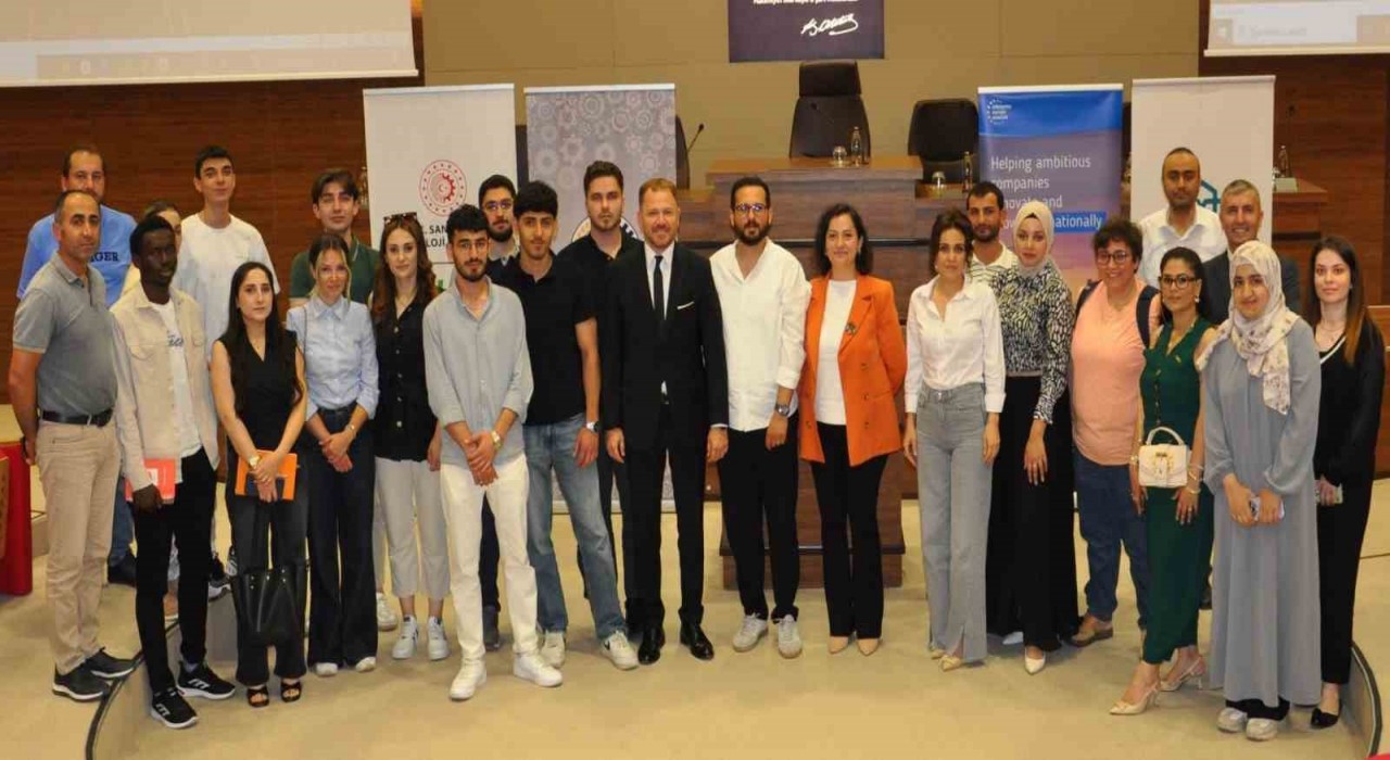 OKAdan Samsun ve Çorumda E-Ticaret ve E-İhracat Seminerleri