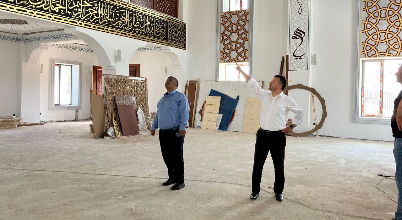 Osmaniye İl Müftüsü Ali Çakmak’tan Şehitlik Camii İnşaatına Ziyaret