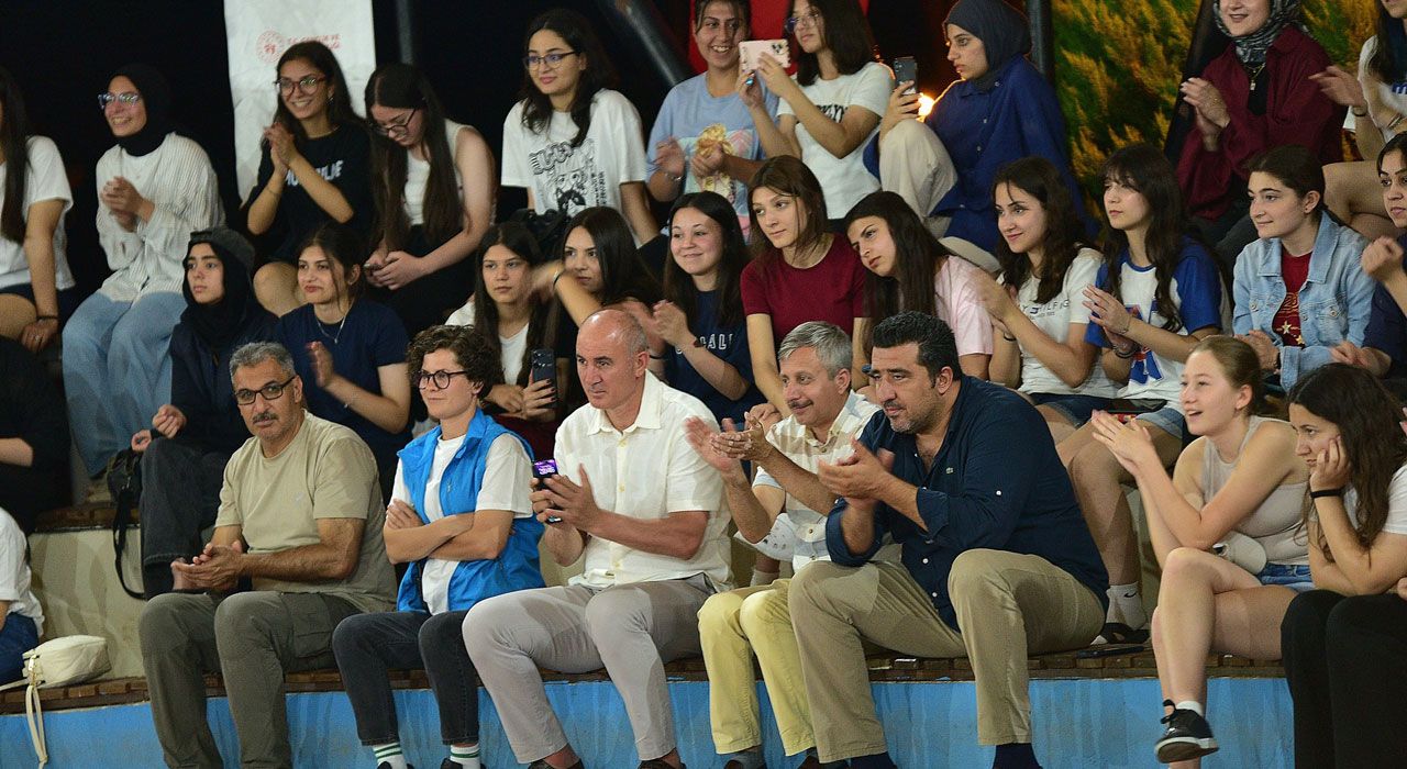 Osmaniye’de Gençlik Kampı Coşkuyla Başladı: Aslantaş Kampı Gençleri Buluşturdu