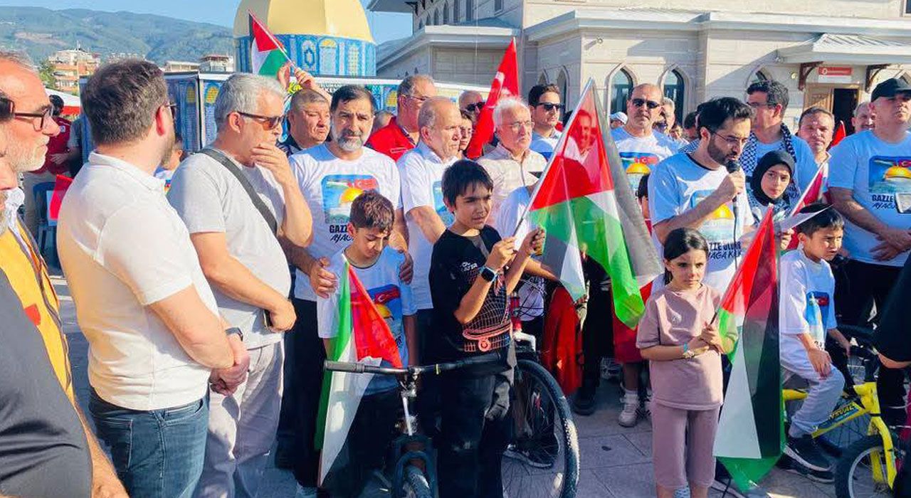 Osmaniye'de Kudüs-Gazze-Mavi Marmara İçin Bisiklet Turu Düzenlendi