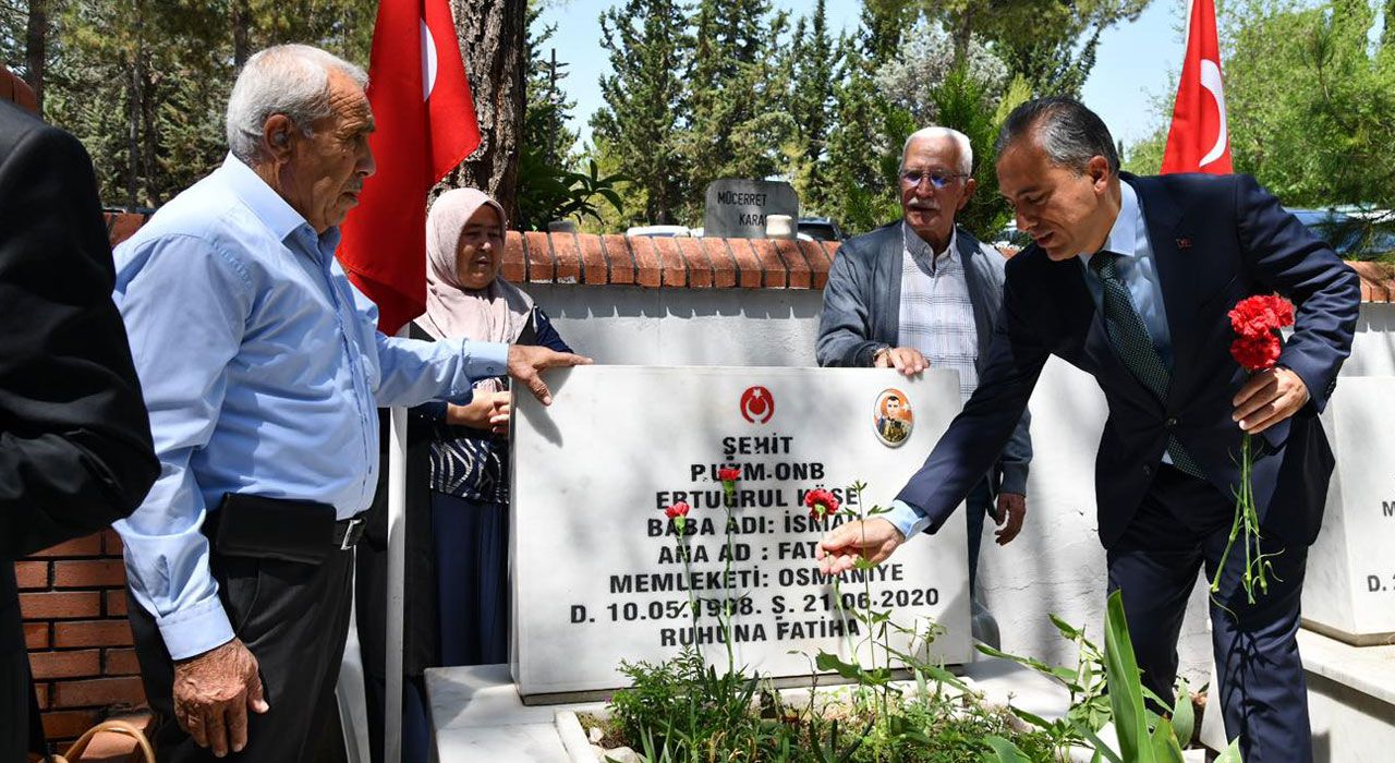 Osmaniye’de Kurban Bayramı’nda Şehitlikler Ziyaret Edildi