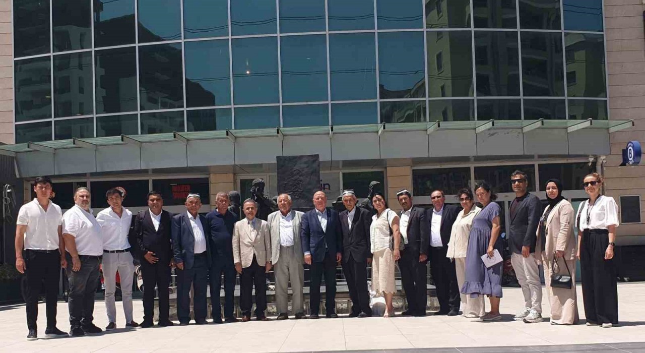 Özbekistan Gazeteciler Birliğinden Bursa Gazeteciler Cemiyetine ziyaret