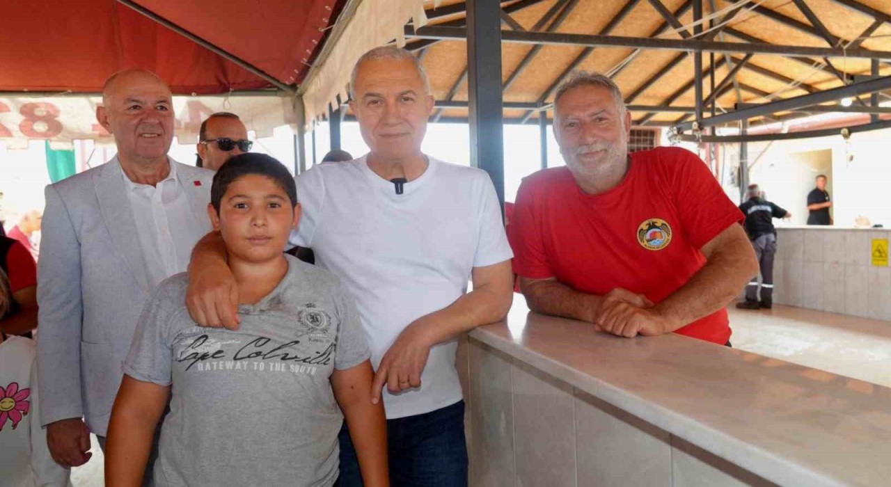 Özçelik: Vatandaşlarımızın huzur içinde ibadetlerini yerine getirmesi bizim için çok önemli