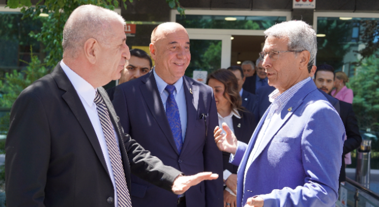 Özdağ’dan Halaçoğlu’na Teşekkür ve Mesaj