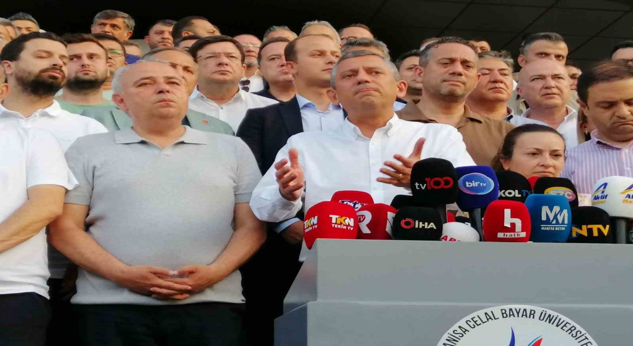 Özgür Özel: Ben aklımın yarısını kaybettim, kalbimin yarısını kaybettim