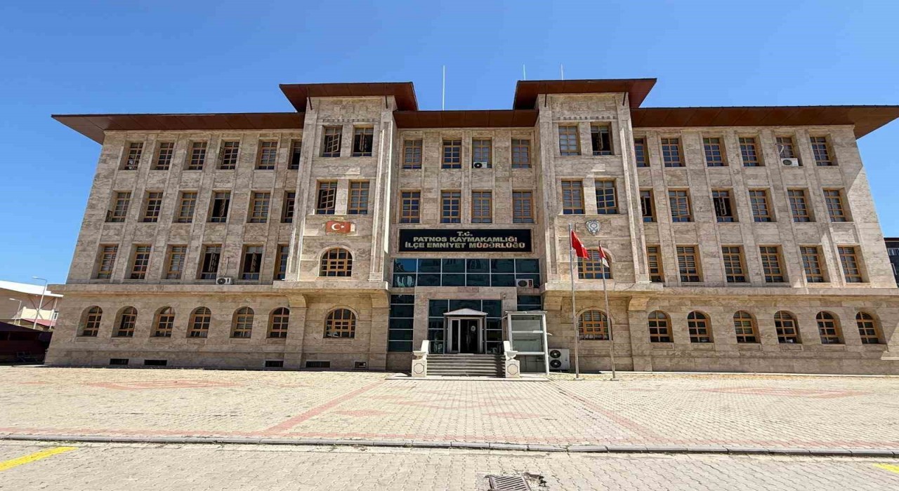Patnosta İlçe Emniyet Müdürlüğünün kararlı ve planlı çalışmaları sayesinde, birçok suç henüz işlenmeden engelleniyor.