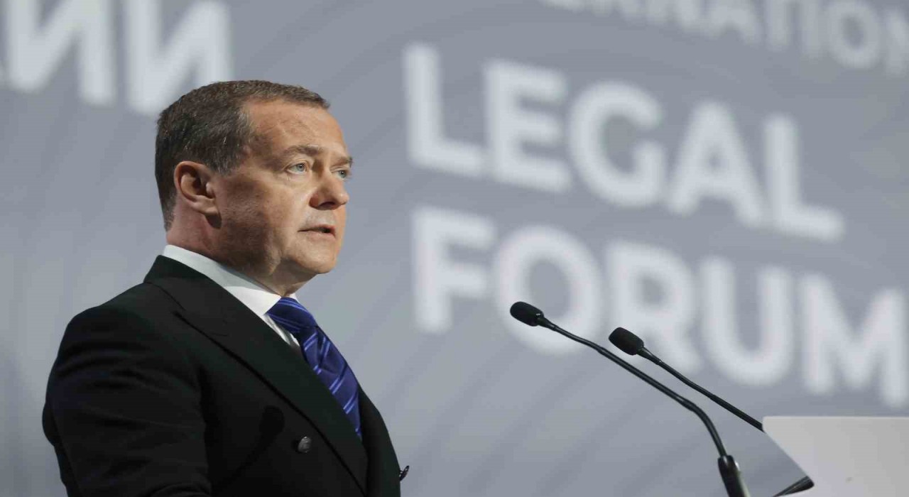 Medvedev: Trump Nobel’i Rüyasında Görür