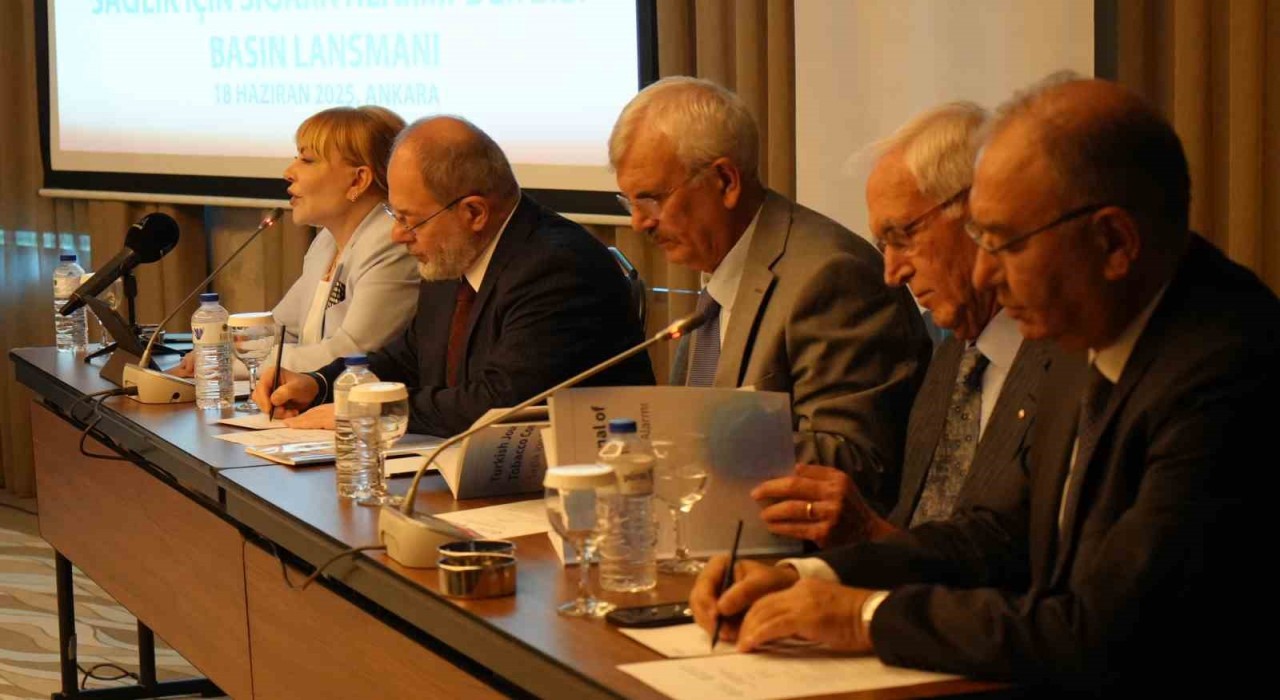 ‘Sağlık İçin Sigara Alarmı dergisi yeniden yayın hayatına başlıyor