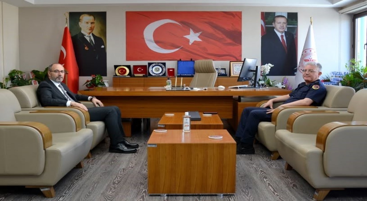 Sağlık Müdürü Öztürke hayırlı olsun ziyareti