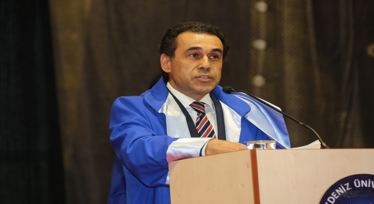 Sahte belge ve intihal iddialarını YÖK onayları profesörlük ünvanı iptal edildi