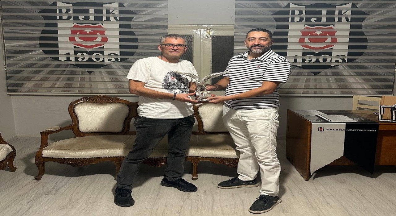Salihli Beşiktaşlılar Derneğinde bayrak değişimi