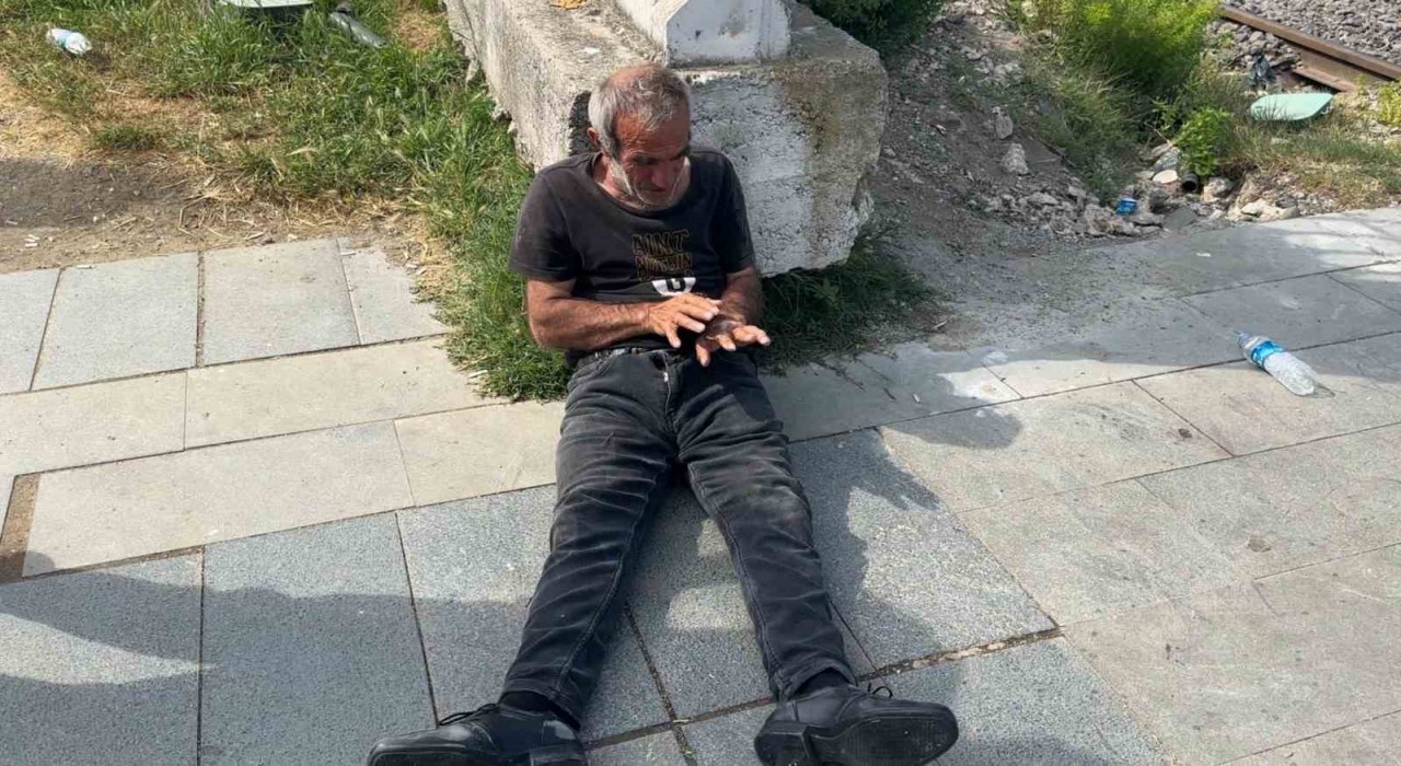 Samsunda darbedildiğini iddia eden yaşlı adam hastaneye kaldırıldı