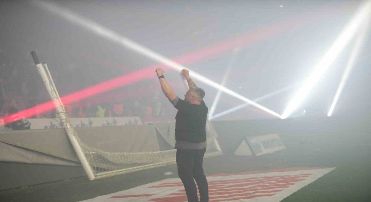 Samsunspordan coşkulu Avrupa kutlaması