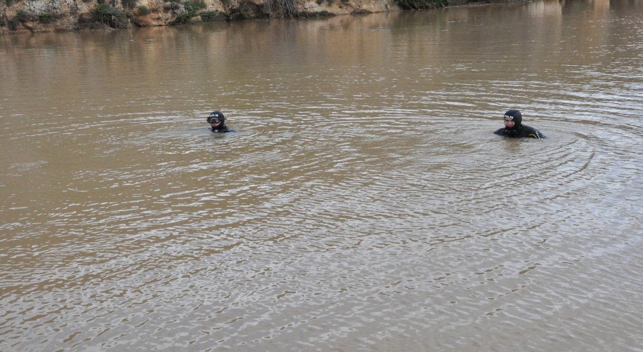 Şanlıurfada kanala giren 1i çocuk 2 kişi kayboldu
