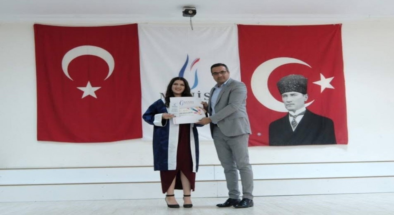 Sarıgöl MYOda mezuniyet coşkusu
