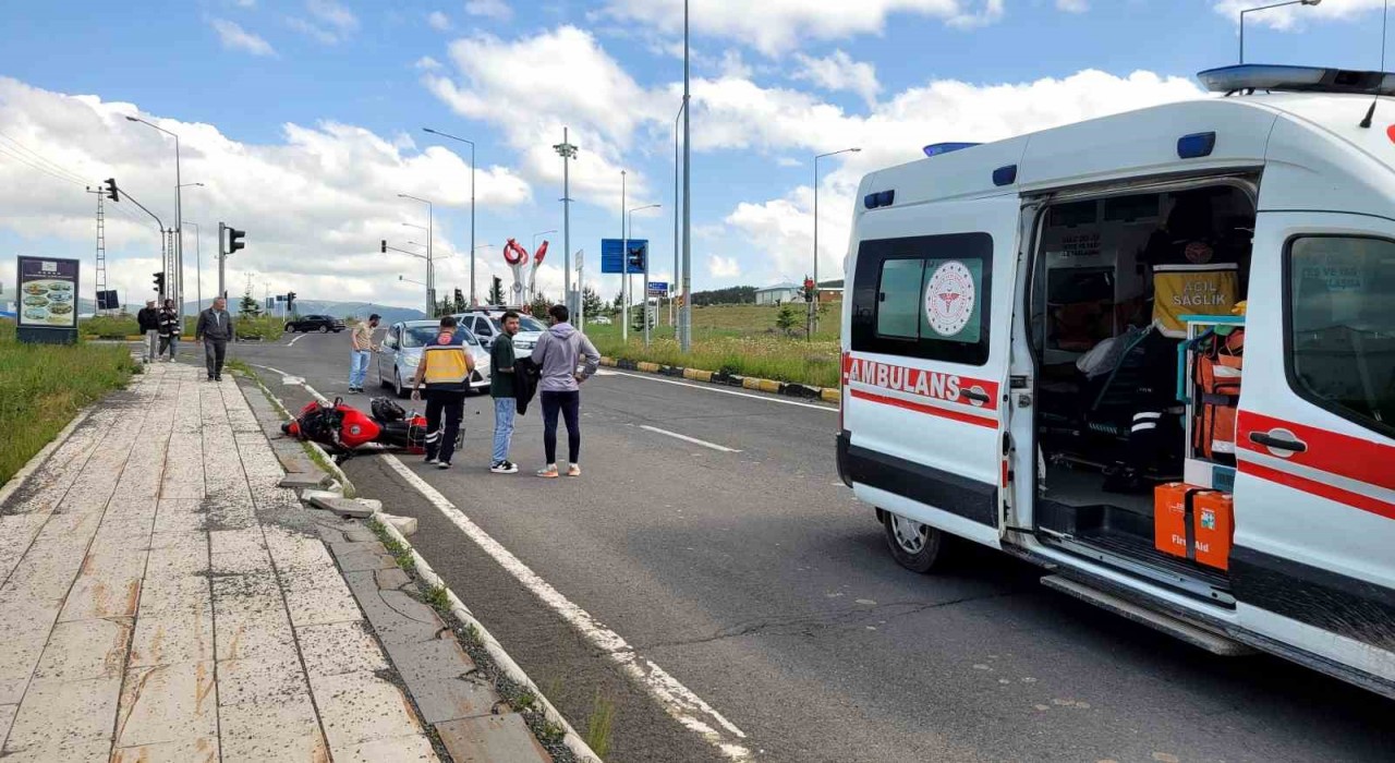 Sarıkamışta trafik kazası: 1 yaralı