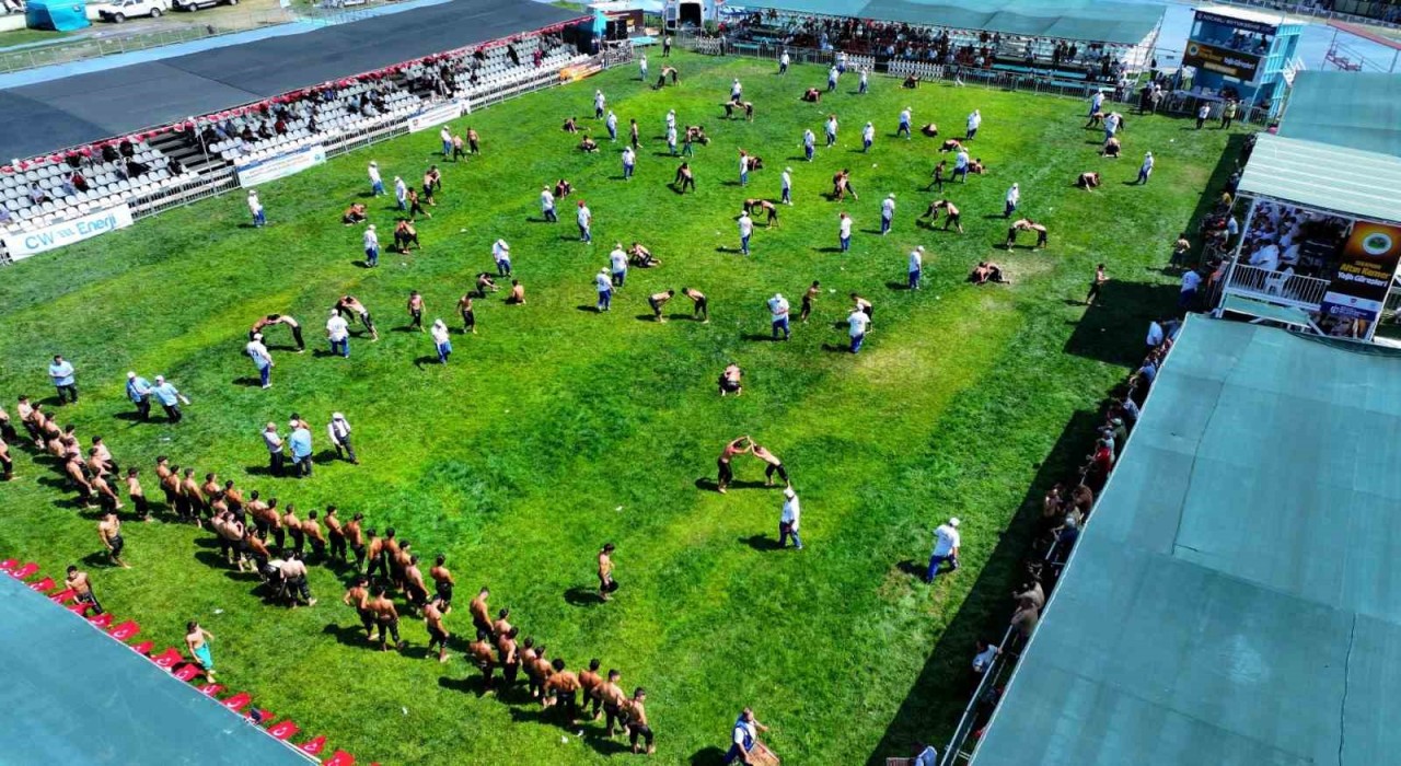 Sekapark Altın Kemer Yağlı Güreşlerinde heyecan başladı