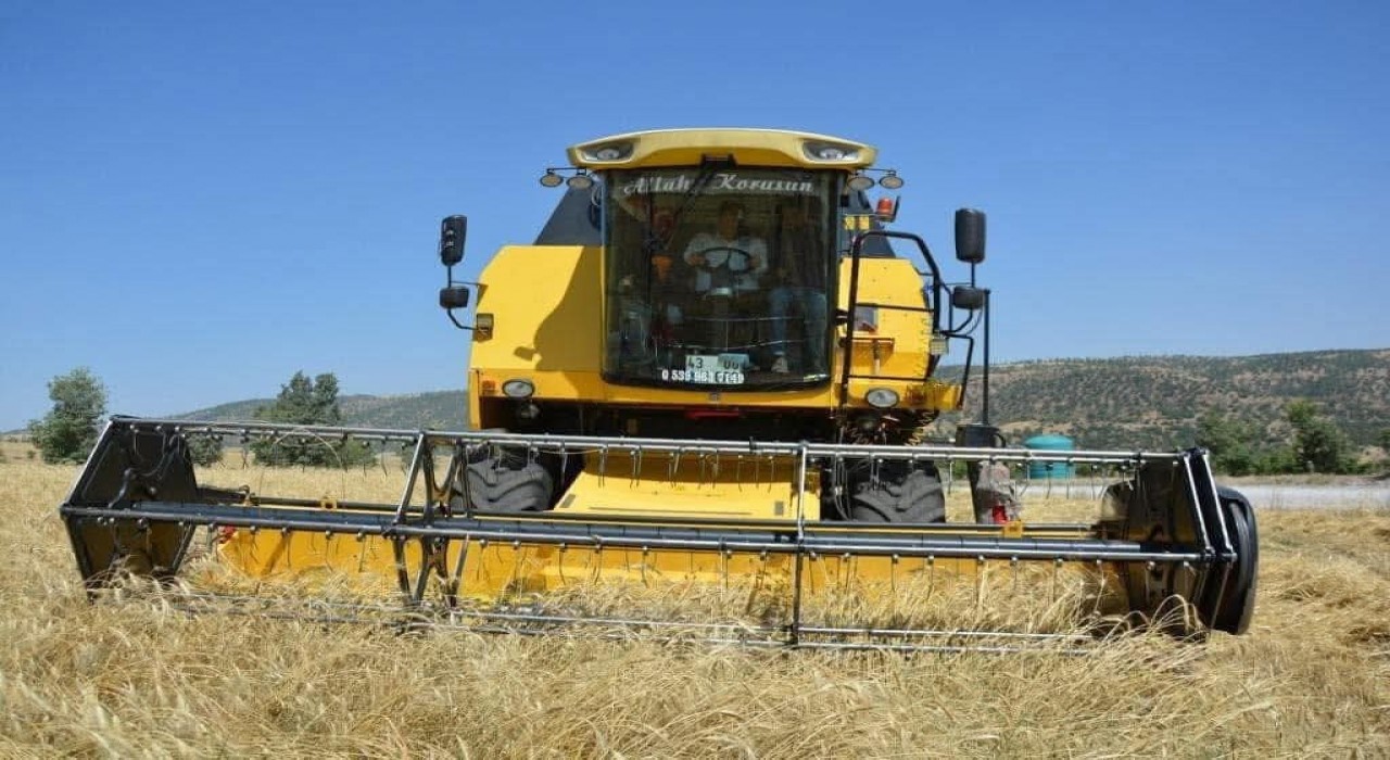 Selendide 2025 yılı biçer-döver ücretleri belli oldu