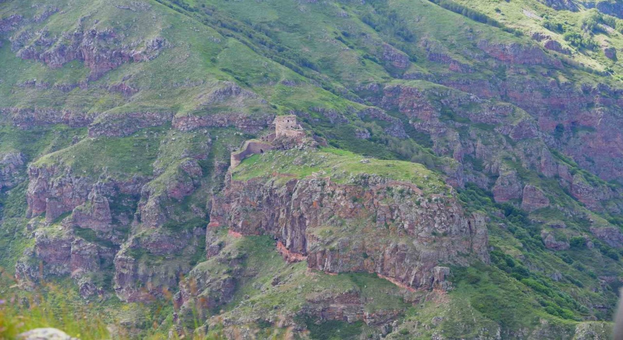 Şeytan Kalesi seyir terasının temeli atıldı