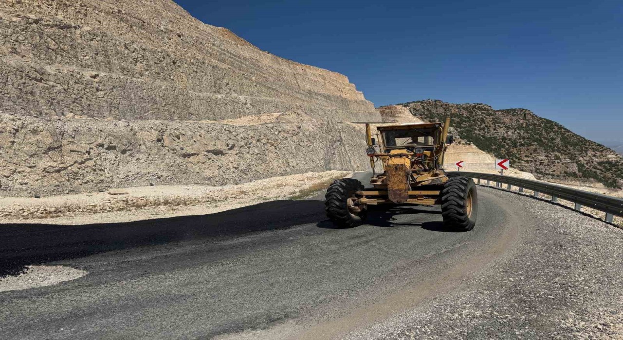 Siirtte kırsal yollarda konfor artırılıyor