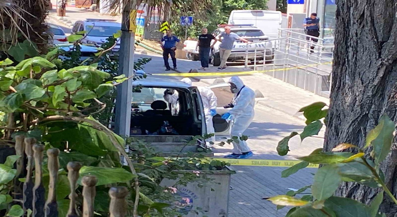 Şilede park halindeki araçta ceset bulundu