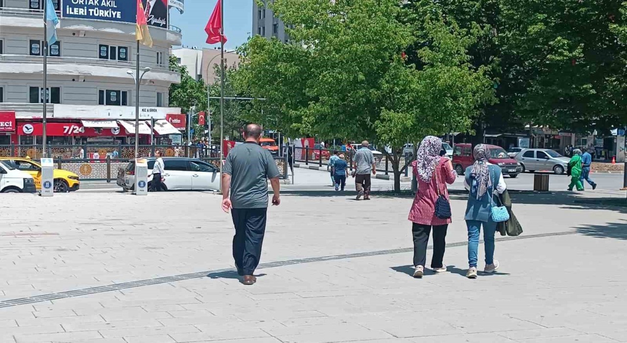 Simavda 4.5 büyüklüğünde deprem