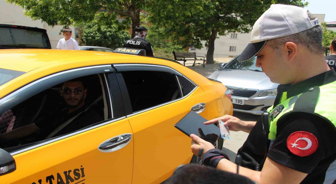 Şırnakta Kurban Bayramında trafik ve asayiş uygulaması