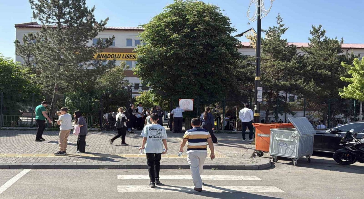 Sivasta LGS heyecanı başladı