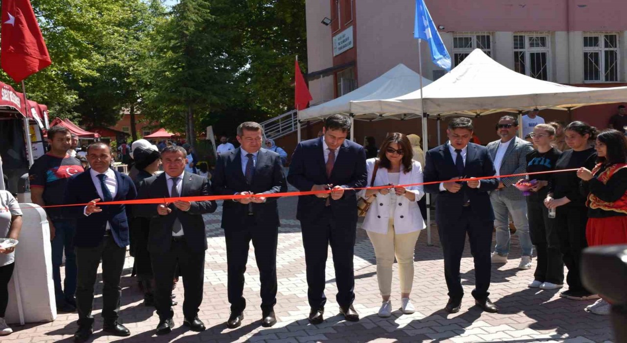 Söğütte ESFEST coşkusu yaşandı