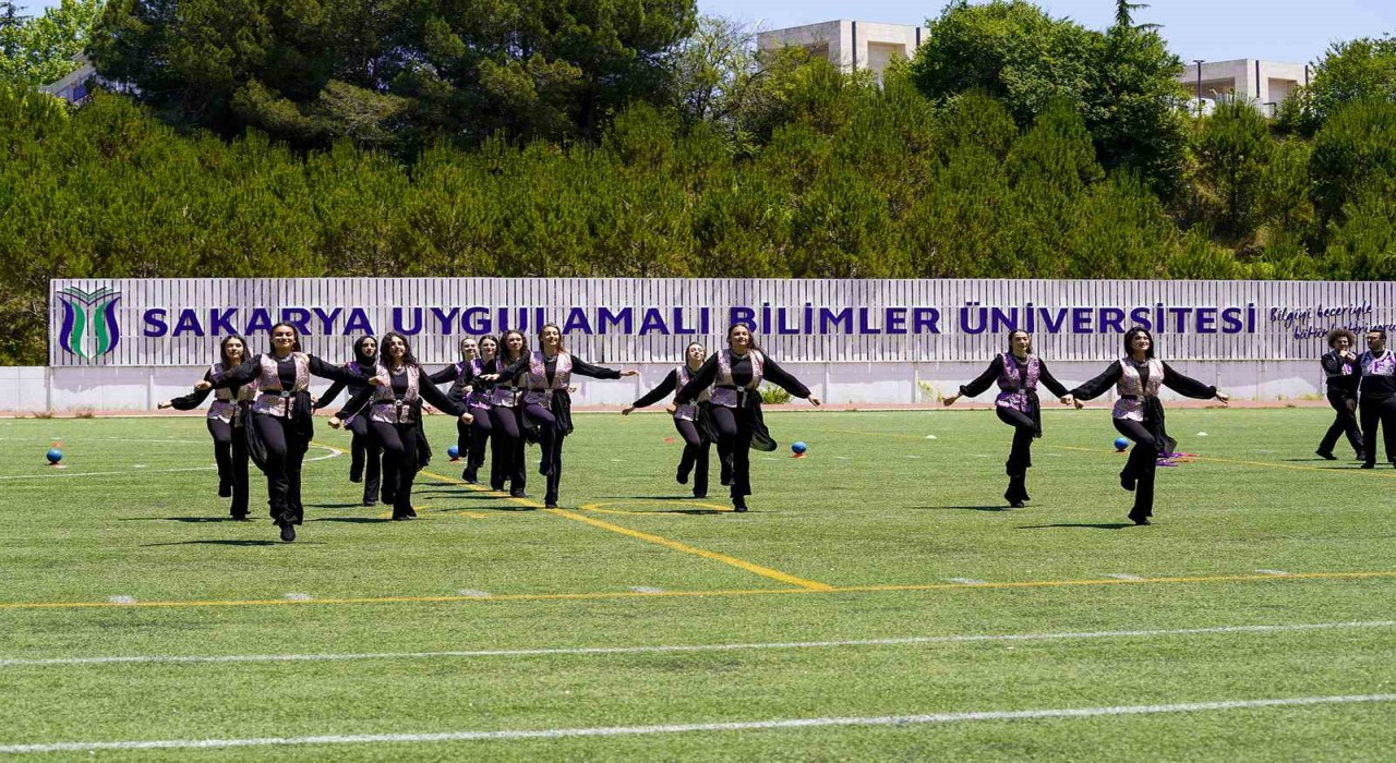 SUBÜnün şenliğinde hem eğlendiler hem öğrendiler