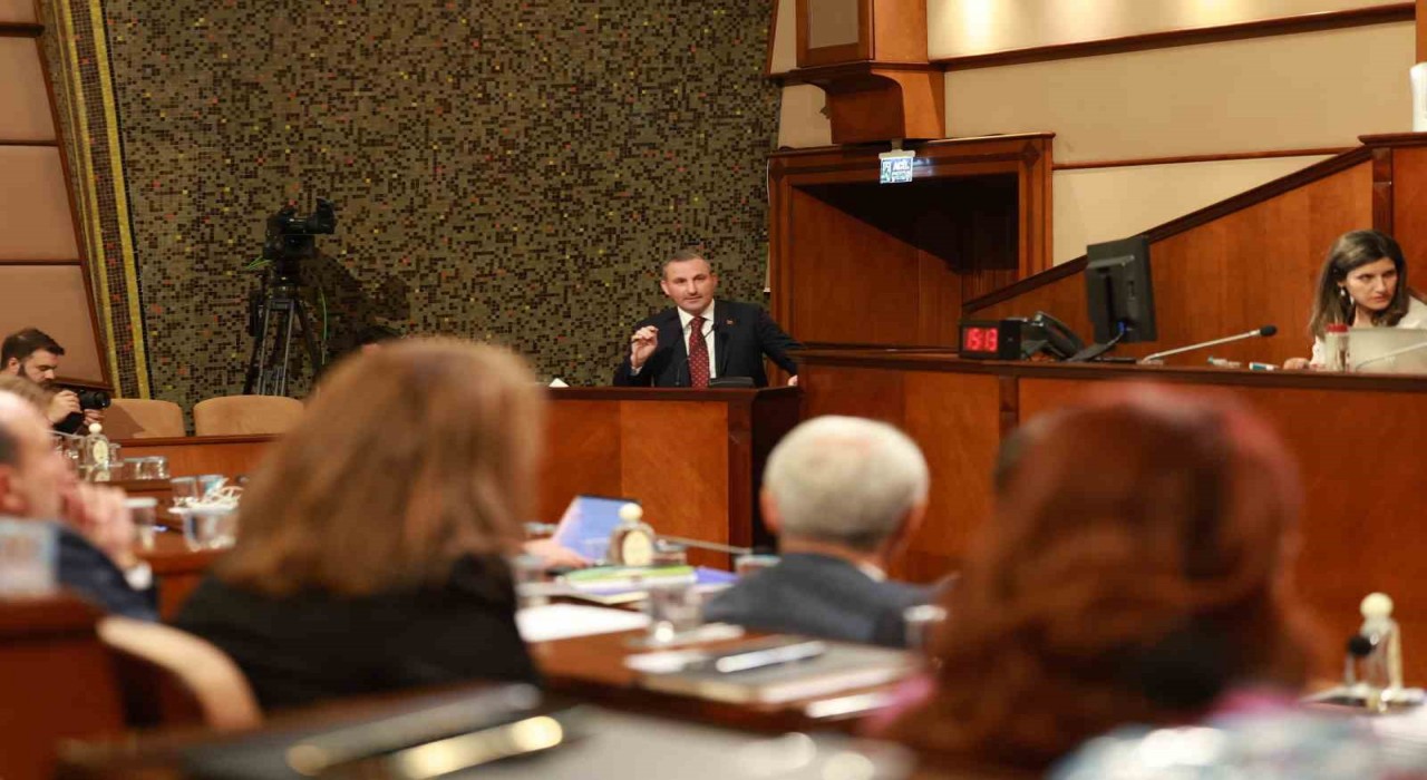Sultanbeyli Belediye Başkanı Ali Tombaş, İBB Meclisinde konuştu