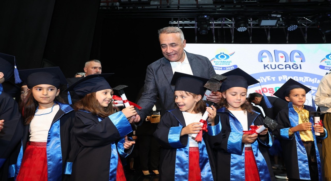 Sultangazi Belediyesi Ana Kucağında mezuniyet heyecanı