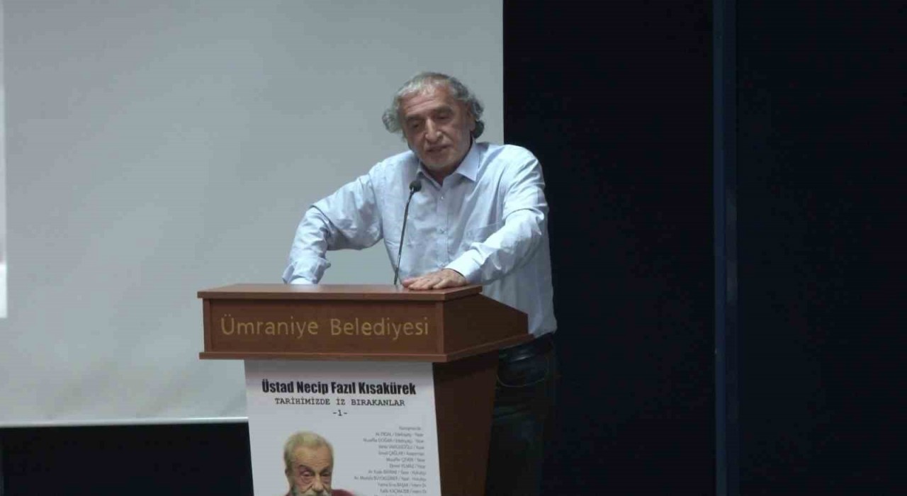 Tarihimizde İz Bırakanlar Necip Fazıl Kısakürek programı Ümraniyede gerçekleştirildi
