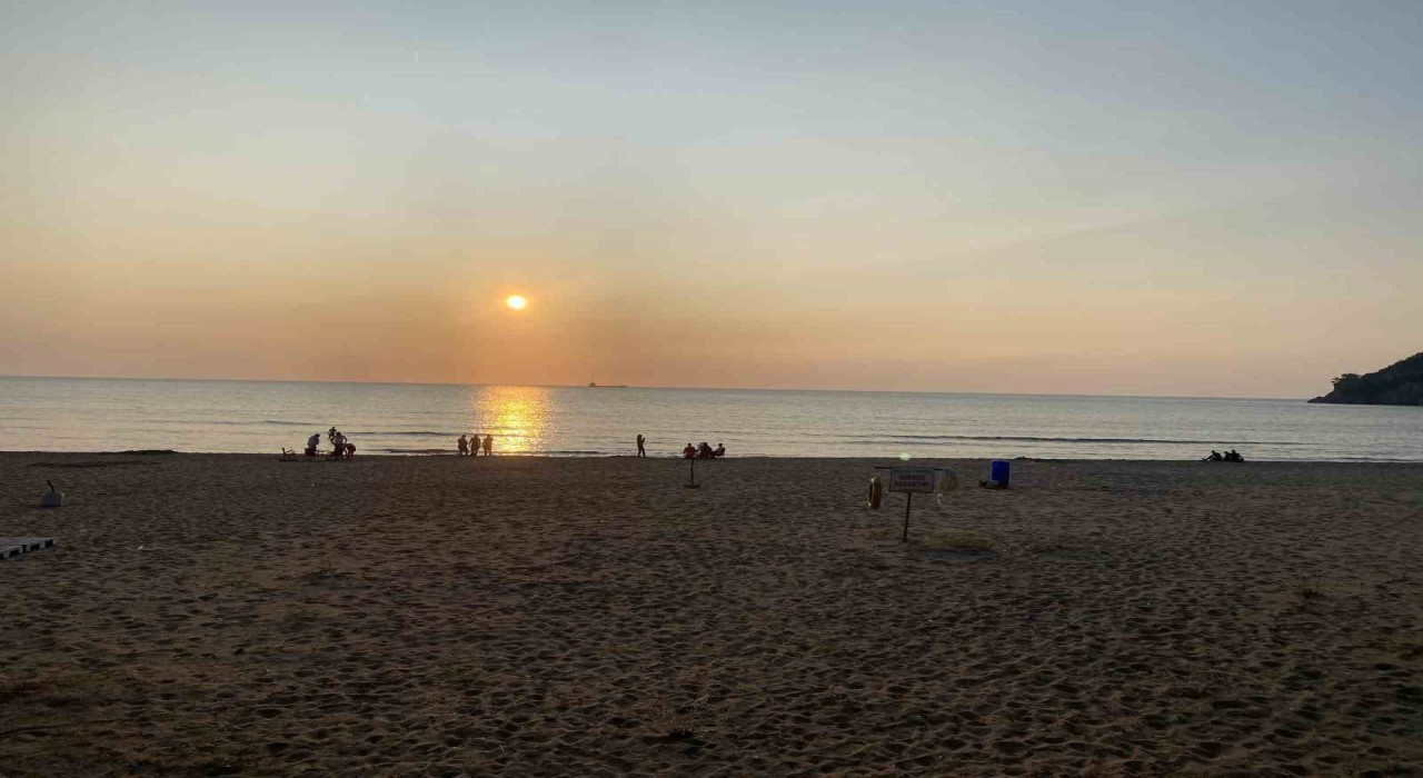 Tatil köyü İnkumu, bayramın ilk gününü sakin geçirdi