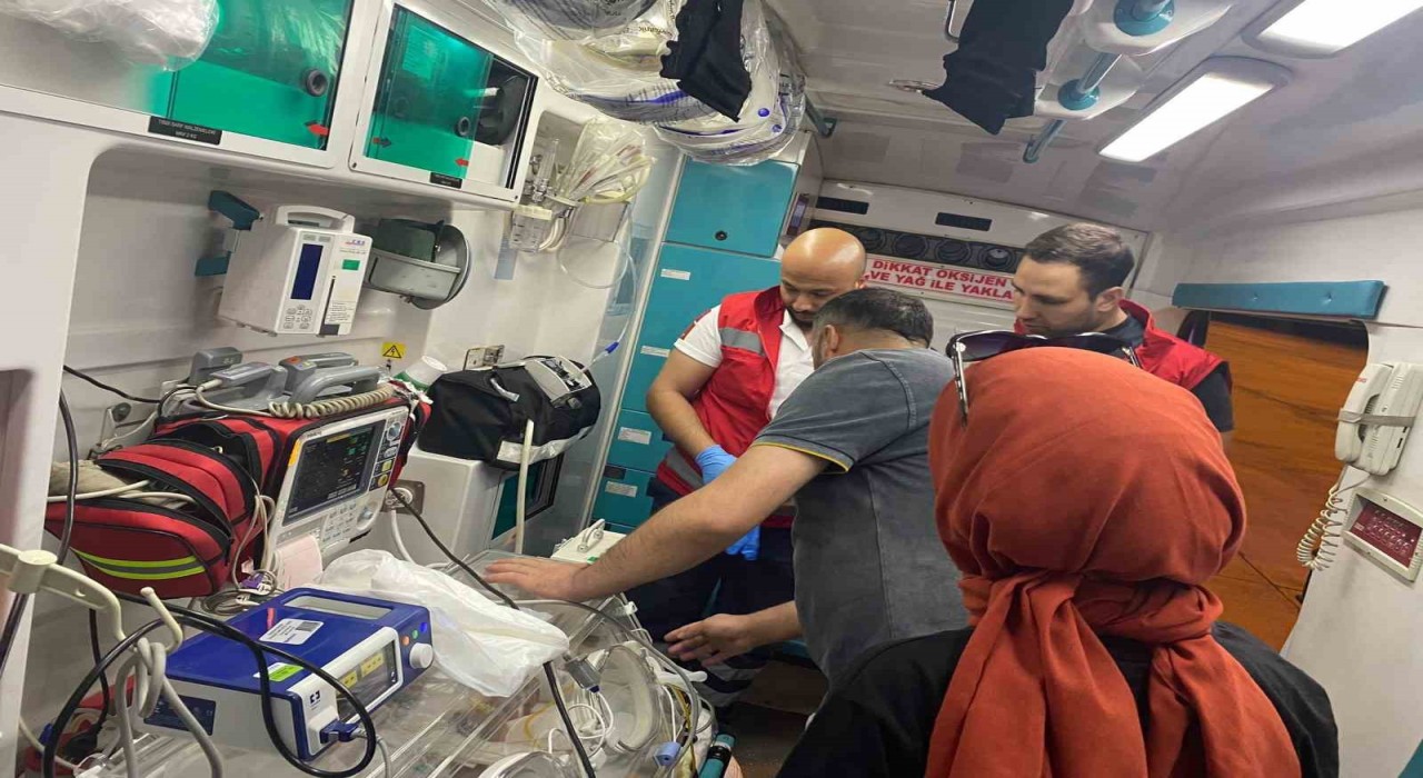 Tatvanda doğan bebek Ankaraya sevk edildi