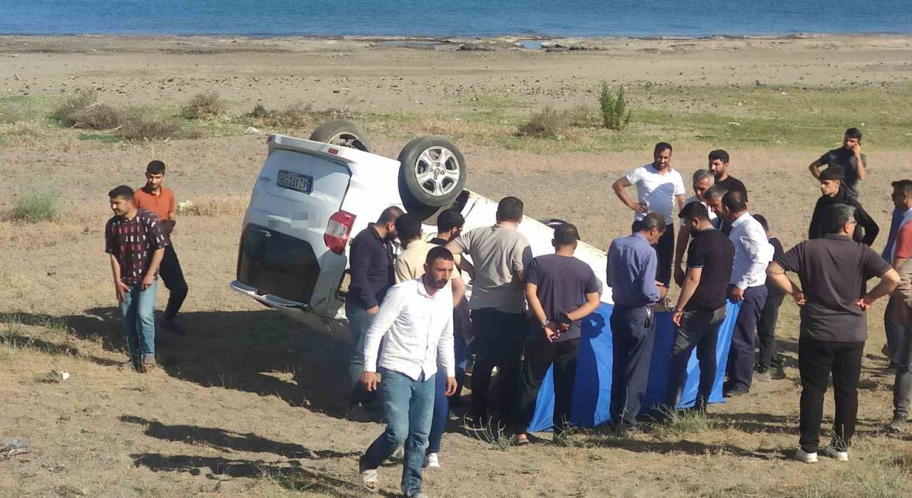Tatvanda trafik kazası: 2 yaralı