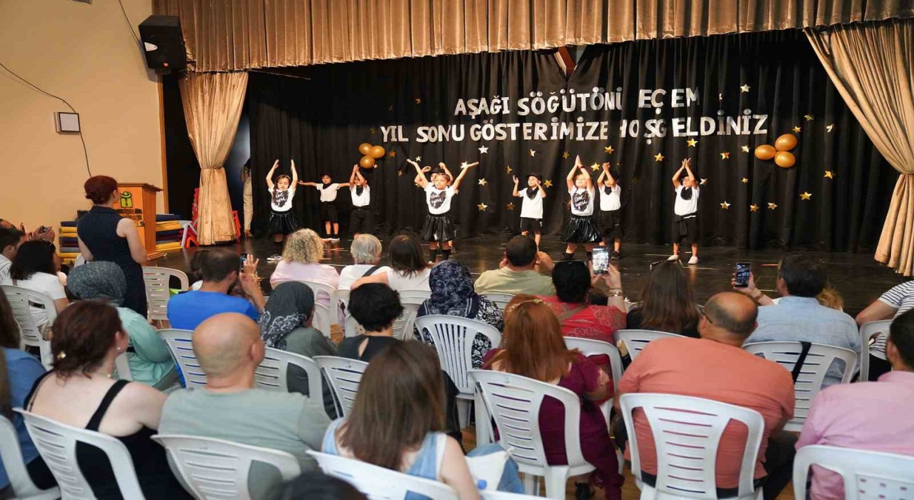 Tepebaşı miniklerinin mezuniyet sevindi