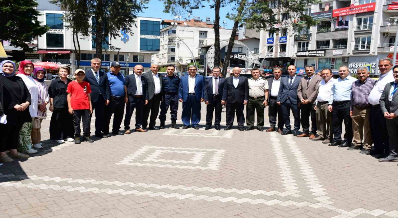 Termede kent bayramlaşması