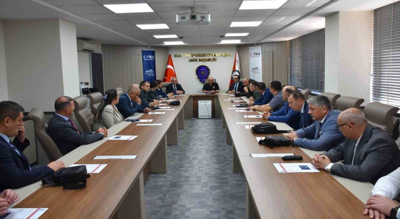 TİKAdan Bosna Hersekli emniyet mensuplarına yönelik eğitim