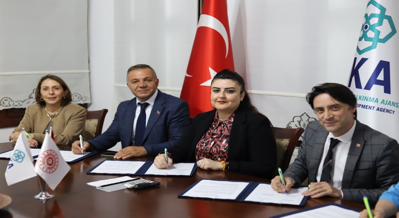 Tokatta kadınlara evde üretimle istihdam imkanı