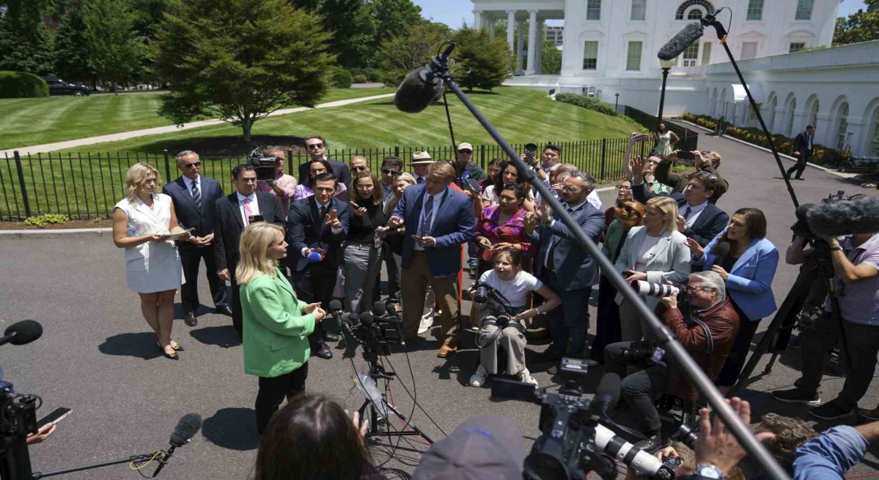 Trump, Putin ve Zeleneskiy ile Türkiyede görüşmeye açık