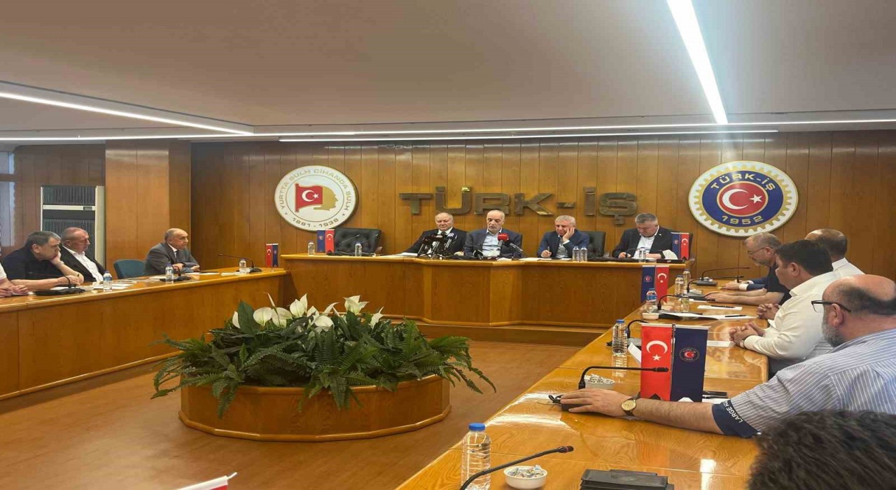 TÜRK-İŞ Genel Başkanı Atalaydan TÜHİSin teklifine ilişkin açıklama