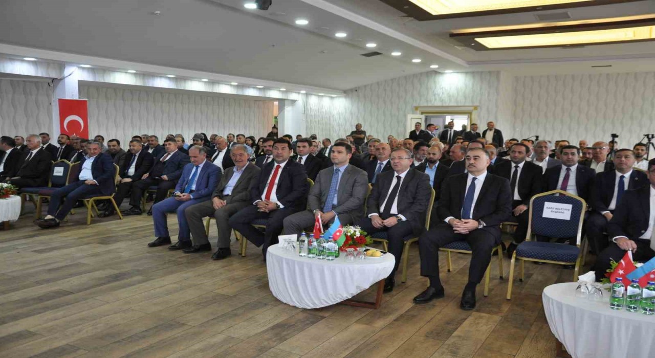 Türkiye-Azerbaycan iş adamları Karsta buluştu