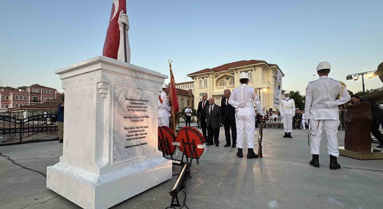 ‘Türkiye Şehitlerini Anıyor programı Çanakkale Deniz Müzesinde gerçekleştirildi