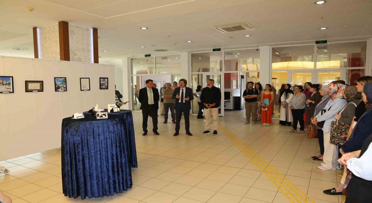 Uludağ Üniversitesinde Mimar Sinan sergisi açıldı